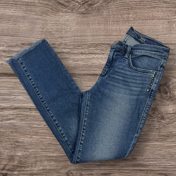 Rock & Republic Women's Fixx Skinny Jeans Medium Wash Raw Hem Sz:6M - Picture 4 of 11